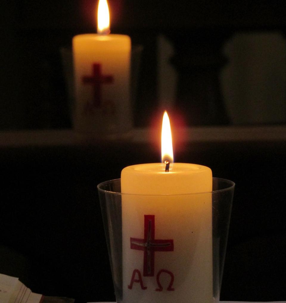 240413-easter-candle