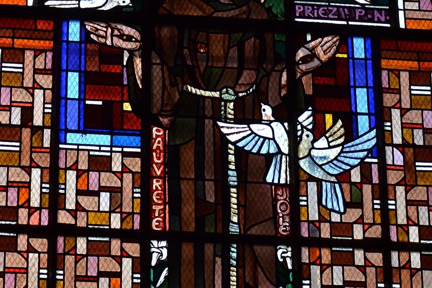 251004-stained-glass
