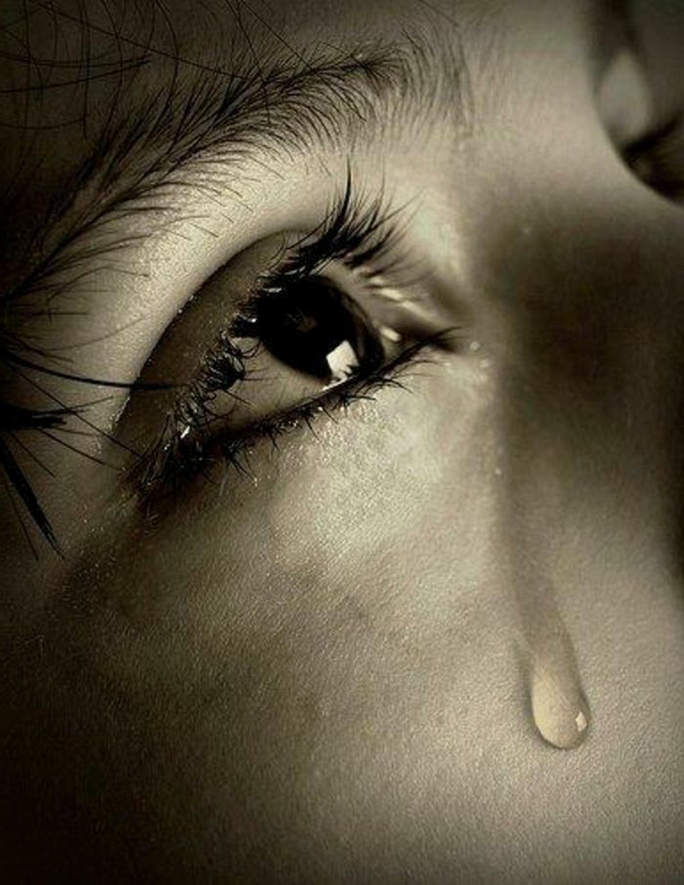 251009-tear