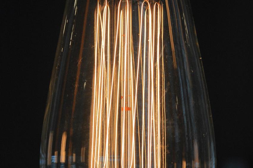 251011-lightbulb