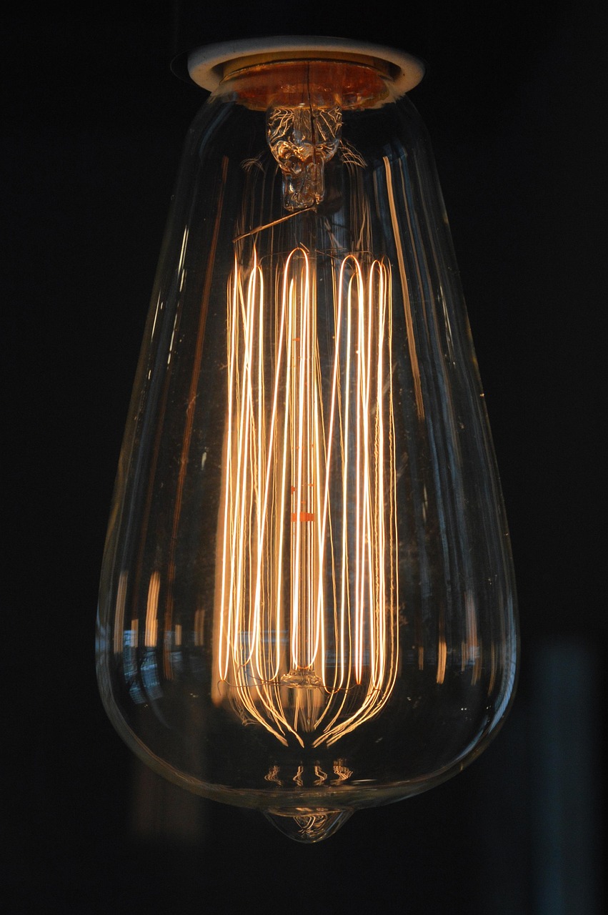 251011-lightbulb