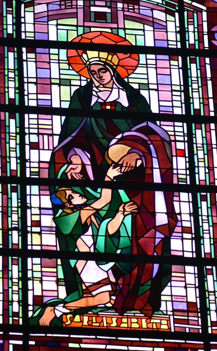 251119-stained-glass