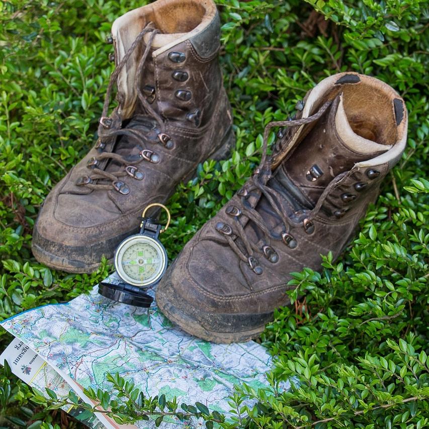 hike-1316712_1280 pixabay