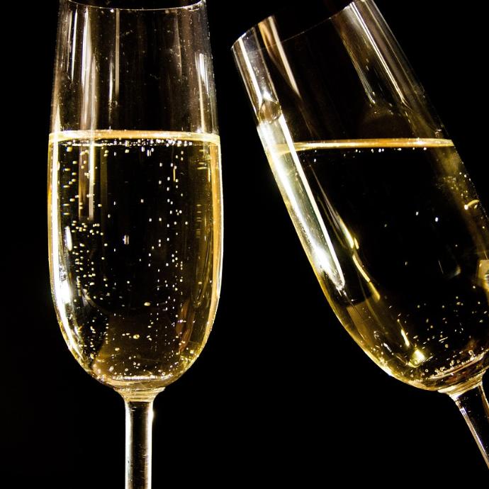 sparkling-wine-6786251_1280